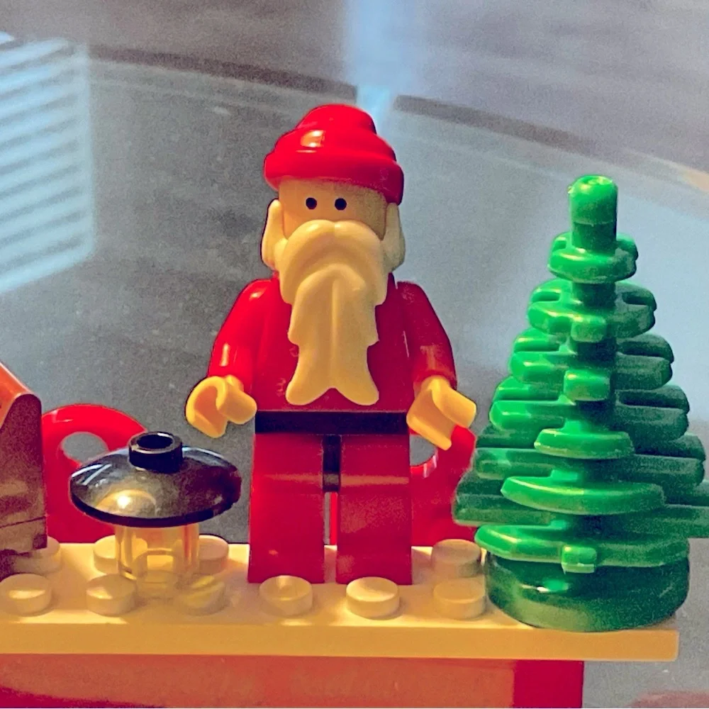 LEGO Santa Magnet Set #852742